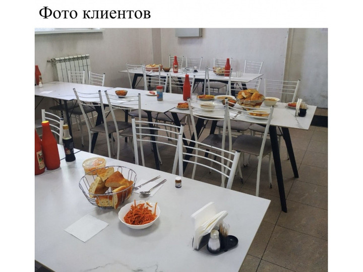 Прямоугольный стол и столешницей из керамогранита